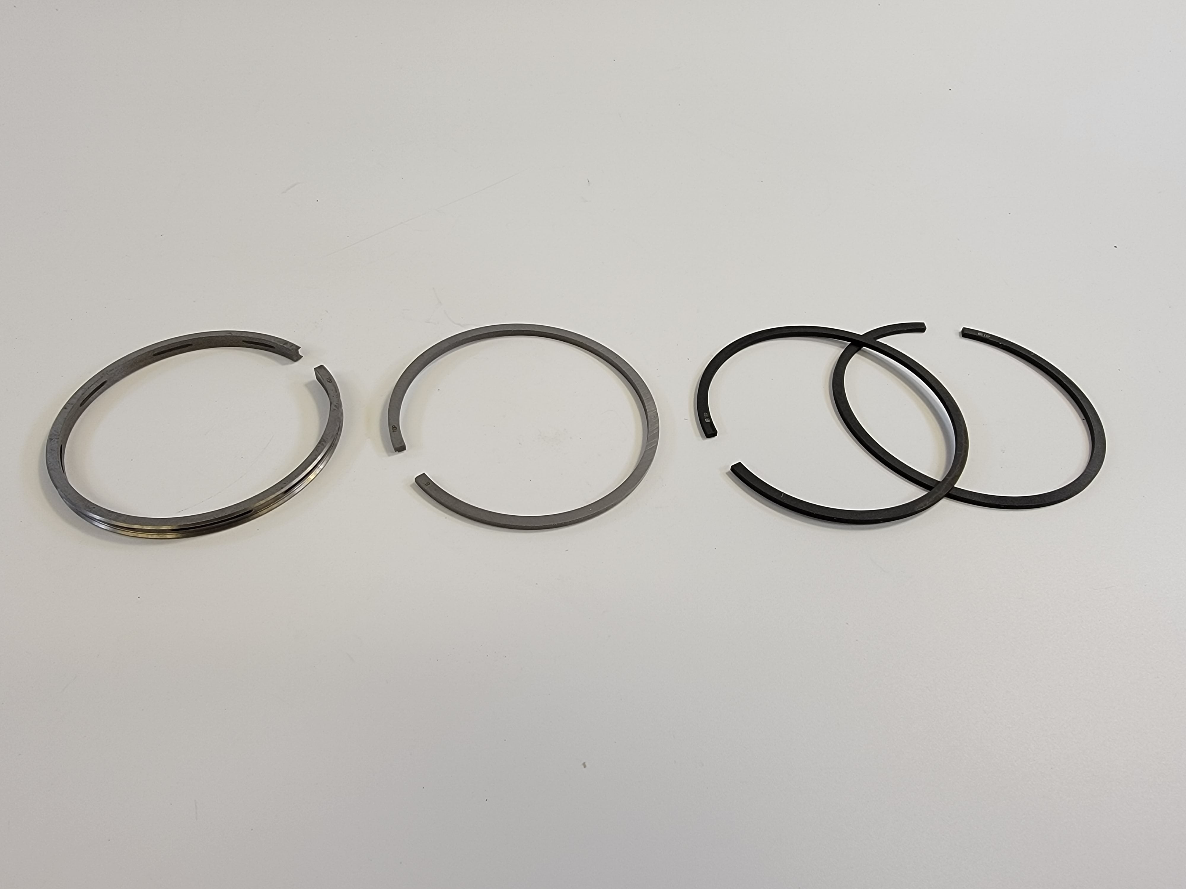 Moto Guzzi 83mm Steel Piston Ring Set Ambassador, Eldorado, 850 GT 130 ...